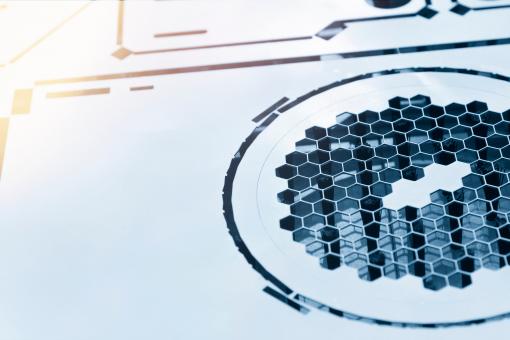 Ultra-flat strip for the chemical etching industry